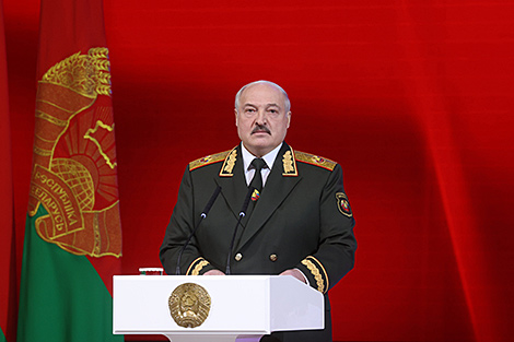 Лукашэнка: Дзень абаронцаў Айчыны - свята кожнага, хто гатовы стаць на абарону суверэнітэту краіны