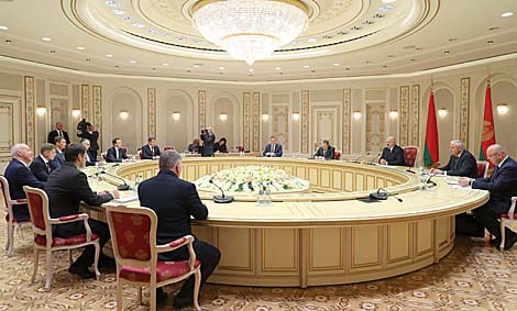 Лукашэнка: Беларусь гатова адыграць сваю ролю ў развіцці Прыморскага края Расіі