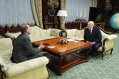 Лукашэнка пра канфлікт ва Украіне: гэта непаразуменне трэба заканчваць