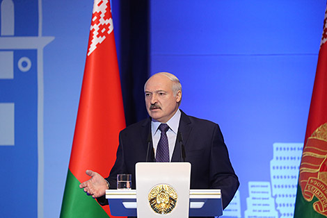 Лукашэнка: пагрозы бяспецы дамінуюць у спісе сучасных выклікаў чалавецтву
