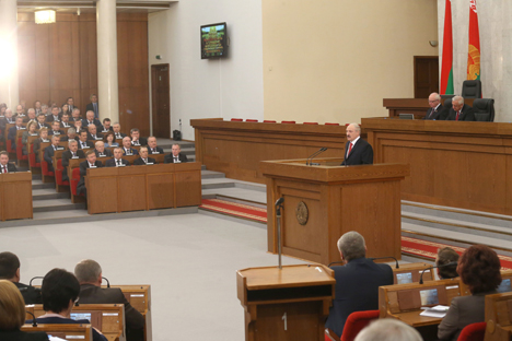 Лукашэнка даручыў ураду падрыхтаваць да 1 ліпеня дзяржпраграму інавацыйнага развіцця