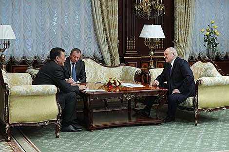 Лукашэнка адзначае добрую дынаміку ў адносінах Беларусі і Кыргызстана