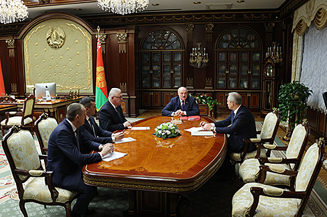 Лукашэнка назначыў новых губернатараў у Віцебскую і Магілёўскую вобласці