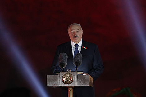 Лукашэнка: нікому не дазволю сілавым спосабам вырашаць праблемы, якія трэба вырашаць мірна