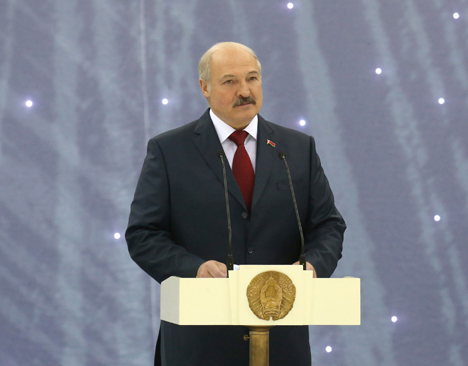 Лукашэнка: Калядны міжнародны турнір аматараў хакея набыў шырокую папулярнасць