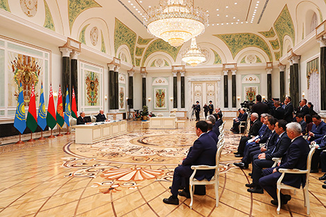 Лукашэнка: Казахстан для Беларусі - важны і правераны часам саюзнік