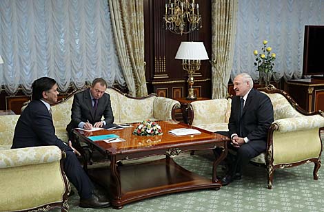 Лукашэнка прапануе Казахстану актывізаваць перагаворы па пастаўках нафты