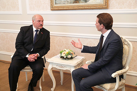 Лукашэнка абмеркаваў з Курцам развіццё беларуска-аўстрыйскіх адносін і праблематыку АБСЕ