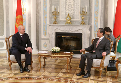 Лукашэнка: Беларусь высока цэніць і ганарыцца сваімі адносінамі з Кітаем