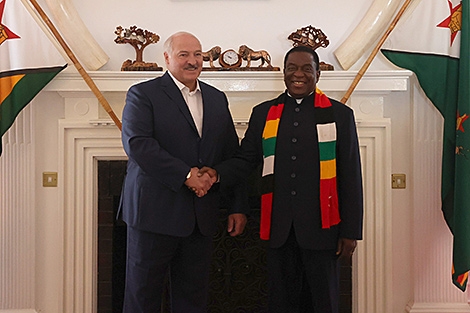 Лукашэнка: інвестыцыйныя і кааперацыйныя праекты з Зімбабвэ стануць асновай прадаўжэння супрацоўніцтва