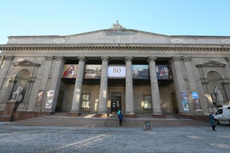 Творчая сустрэча з жывапісцам Паўлам Хадаровічам адбудзецца 10 сакавіка ў НММ