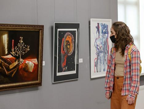 Вялікае ў малым: выстаўка графікі мастакоў-манументалістаў адкрылася ў Мінску