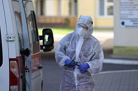 За суткі ў Беларусі зарэгістраваны 1989 пацыентаў з COVID-19, выпісаны 2888