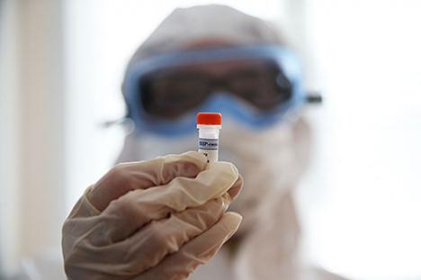 За суткі ў Беларусі зарэгістраваны 1973 пацыенты з COVID-19, выпісаны 1523