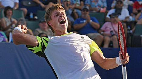 Ілья Івашка выйшаў у 1/8 фіналу турніру ў Санкт-Пецярбургу