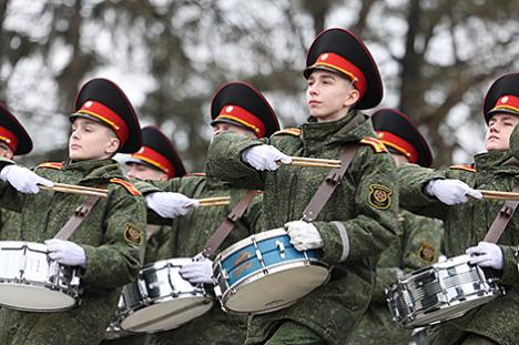Мінабароны: больш за 4 тыс. чалавек прымуць удзел у парадзе 9 Мая ў Мінску ў пешых разліках
