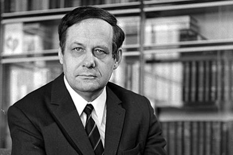 Прэзідэнцкая бібліятэка запрашае на выстаўку да 100-годдзя з дня нараджэння Мележа і Шамякіна