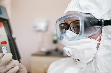 За суткі ў Беларусі зарэгістраваны 1893 пацыенты з COVID-19, выпісаны 1295