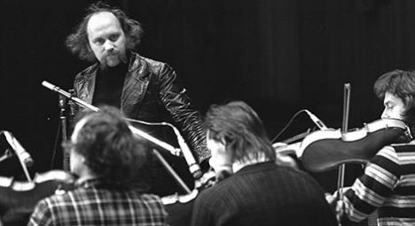 Музей гісторыі тэатральнай і музычнай культуры запрашае на экспазіцыю пра Уладзіміра Мулявіна