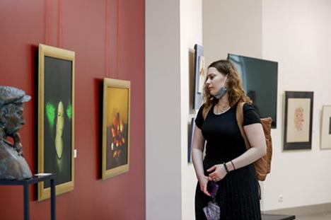 Калекцыю карцін са збору сям'і мастака Гаўрылы Вашчанкі прадставілі на выставе ў Мінску