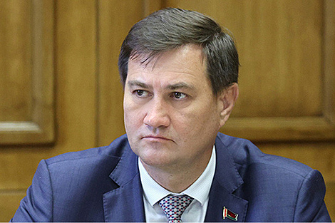 Рыжанкоў аб патэнцыяльных замежных візітах Лукашэнкі: ёсць запрашэнні больш як паўсвету наведаць