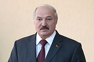 Лукашэнка: У беларускіх ВНУ павінна быць больш практыкі