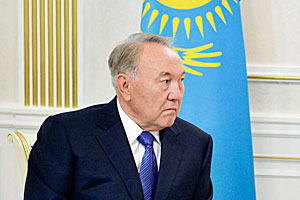 Назарбаеў заклікае да неадкладнага вырашэння гуманітарнай катастрофы на ўсходзе Украіны