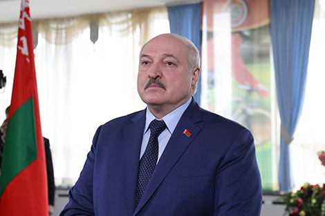 Лукашэнка: усе чатыры рэферэндумы былі вельмі значнымі для Беларусі