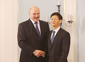 Мэн Цзяньчжу: Кітай выступае за яшчэ больш высокі ўзровень стратэгічнага партнёрства з Беларуссю
