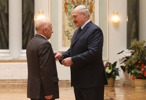 Лукашэнка: Увядзенне звання 