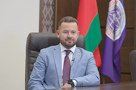Картун: Беларусь дэманструе пастаянны прагрэс у дасягненні Мэт устойлівага развіцця
