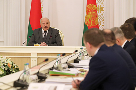 Лукашэнка: дзяржава будзе праводзіць перамены, але не рэвалюцыйнымі метадамі