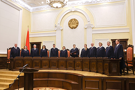 Канстытуцыйны Суд прыняў пасланне Прэзідэнту i Нацыянальнаму сходу