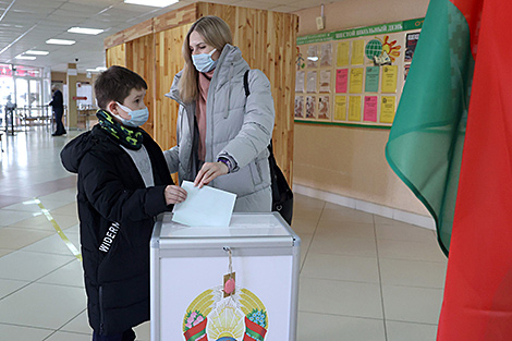 Лукашэнка: беларусы павінны прыйсці на рэферэндум, інакш гэта можа стаць ганьбай для краіны