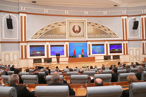 Лукашэнка: Трэба па-новаму паглядзець на пытанне аб вяртанні культурных каштоўнасцей у Беларусь