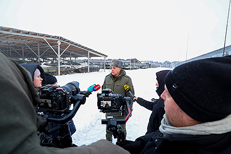 Вальфовіч пракаменціраваў домыслы аб тым, што 