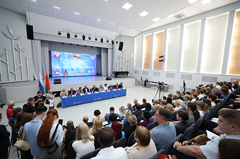 Дзяржсакратар СД: наша задача распрацаваць уласны ШІ, заснаваны на традыцыйных каштоўнасцях