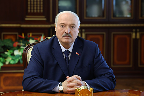 Лукашэнка на перагаворах з ЗША прапанаваў абмеркаваць вайну на Блізкім Усходзе i глабальныя праблемы