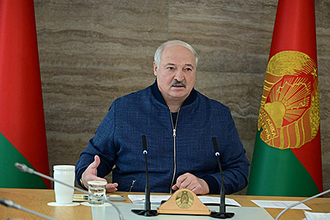 Залаты стандарт развіцця раёнаў маюць намер тыражаваць у Беларусі. Лукашэнка расказаў, хто на чарзе