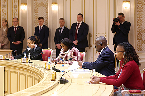 Лукашэнка назваў перспектыўныя напрамкі для супрацоўніцтва з ПАР