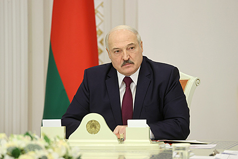 Лукашэнка: трэба ўлавіць момант ажыўлення сусветнай вытворчасці і выкарыстаць кан'юнктуру, што склалася