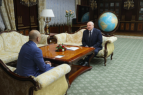 Лукашэнка - Украіне: нам не трэба нацягваць адносіны ў гандлі, гэта база, аснова