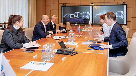 Рагожнік абмеркаваў развіццё прамкааперацыі з кіраўніцтвам расійскага 