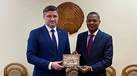 Беларусь і Аман намецілі далейшыя крокі па развіцці гандлёва-эканамічнага ўзаемадзеяння