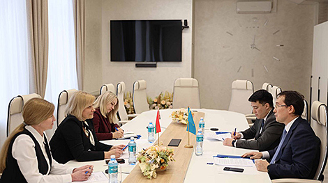 Юркевіч аб інтэграцыі паштовых сэрвісаў Казахстана і Беларусі: гэта спросціць дастаўку тавараў і дакументаў