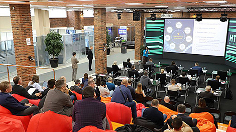 Банк развіцця і ПВТ аб'ядноўваюць намаганні для лічбавай трансфармацыі эканомікі Беларусі