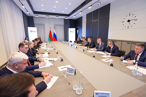 У Пскове прайшла рабочая сустрэча Крутога з кіраўніцтвам расійскага рэгіёна