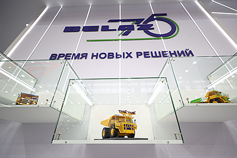 Гендырэктар БЕЛАЗа прадставіў на ІНАПРАМе беларуска-расійскі самазвал
