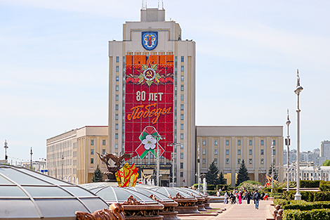 У адрас Лукашэнкі паступаюць віншаванні ад кіраўнікоў дзяржаў з 80-годдзем Перамогі