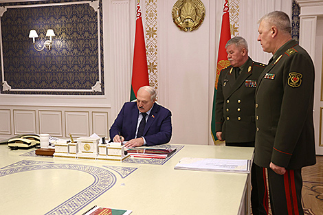 Лукашэнка зацвердзіў рашэнні на ахову дзяржграніцы ў 2023 годзе